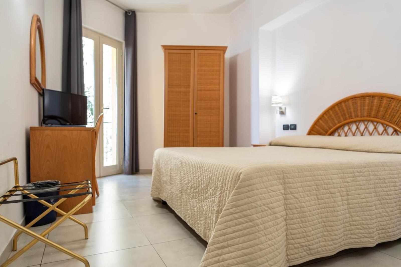 Hotel Corallo Taormina Bagian luar foto
